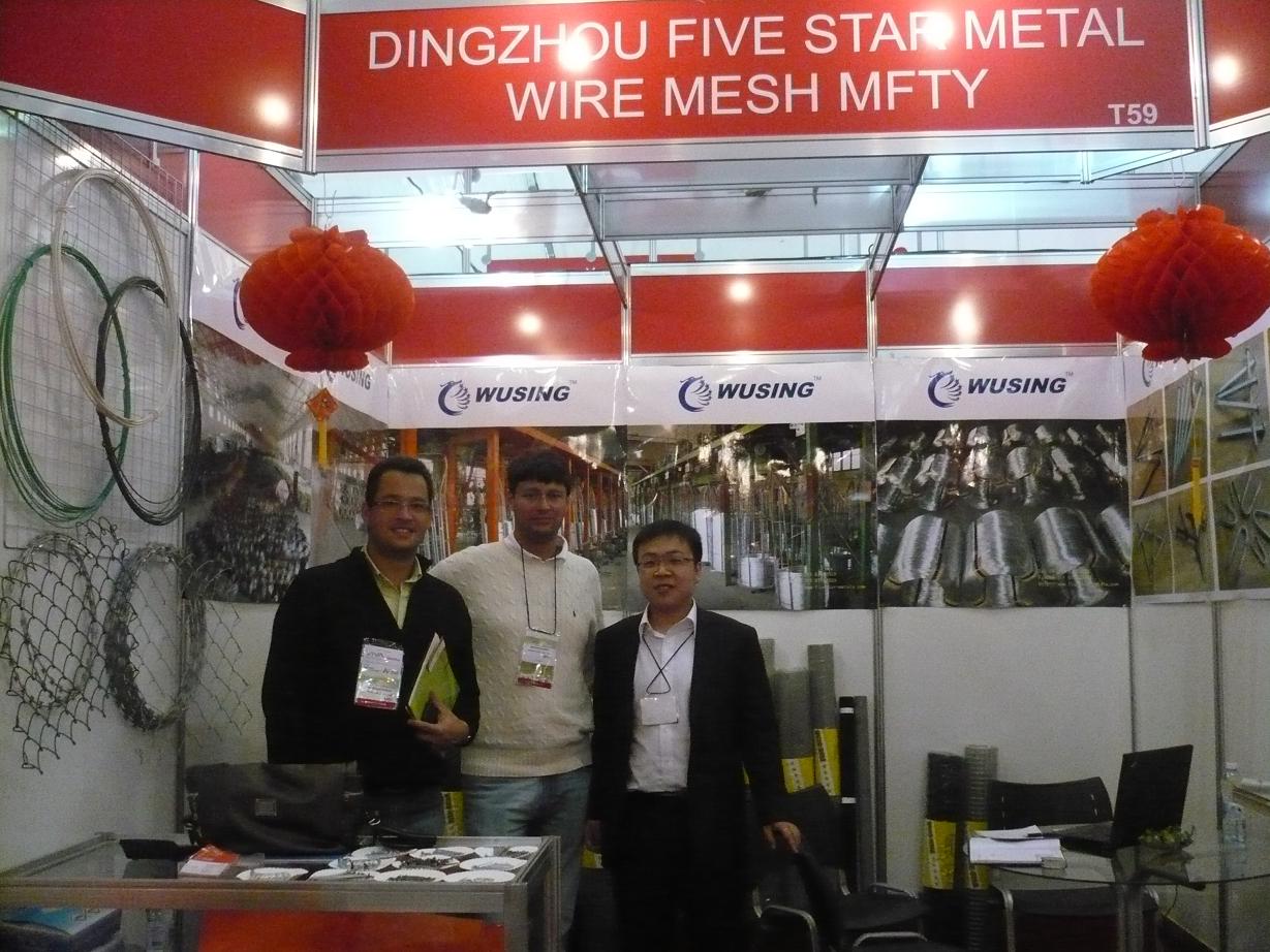 china pvc coated welded wire mesh roll